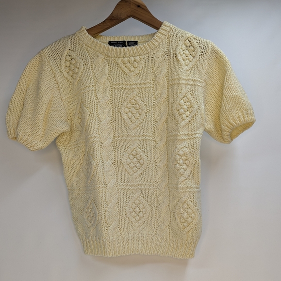 Vintage Sweater Shirt Sleeve Hand Knit Chelsea Place Size M Excellent Condition - Picture 2 of 11